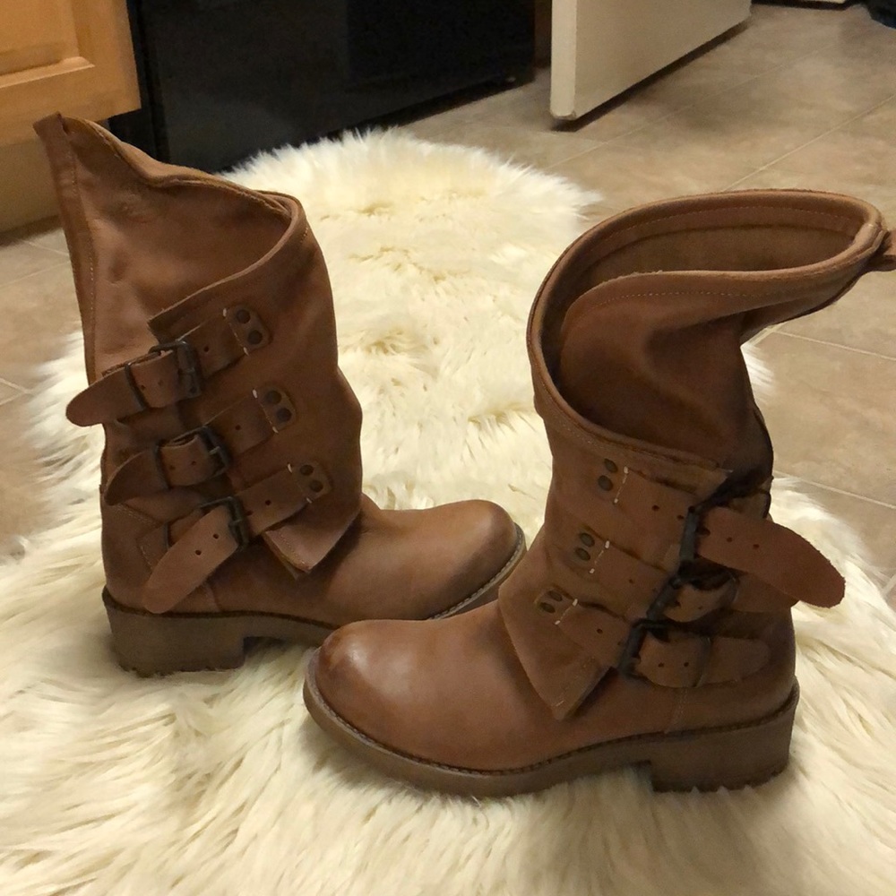 Leather Motorcycle Boots!
